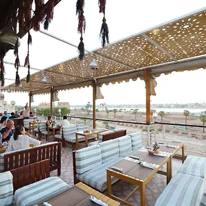 3* فندق نفرتيتى